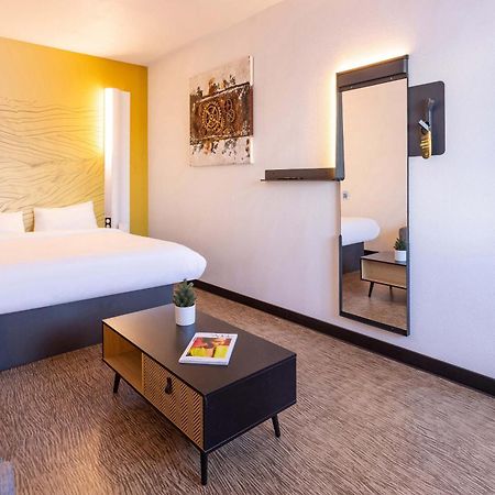 B&B Hotel Rennes Parc Expo Aeroport บรูซ์ ภายนอก รูปภาพ